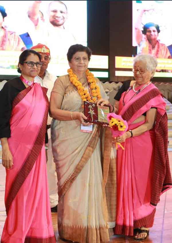 Dr. Sunita Gandhi, ‘Edumonk from Lucknow’, begins the Name\n                    Literacy Challenge this International Women’s Day